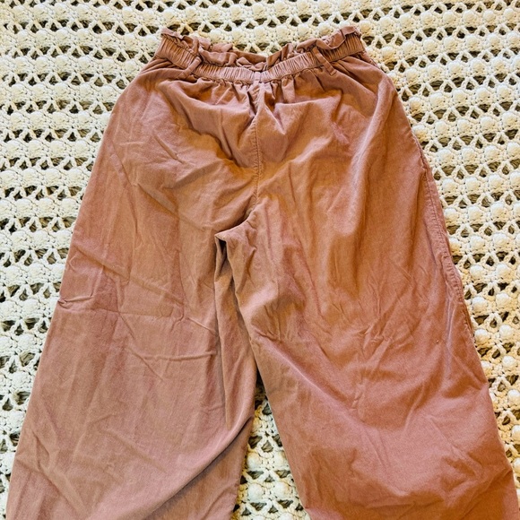 American Eagle High Waisted Wide Leg Pant Mauve Corduroy Small - Picture 7 of 8